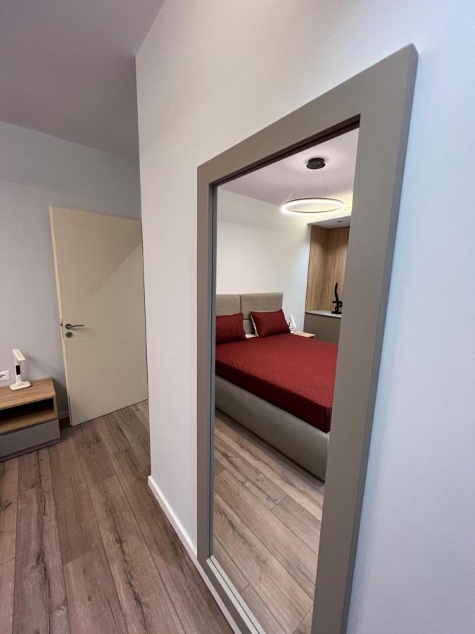 Erg Apartments Tirana Esterno foto