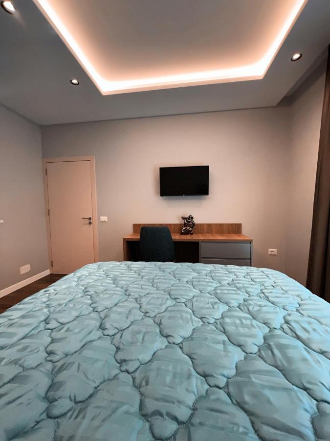 Erg Apartments Tirana Esterno foto