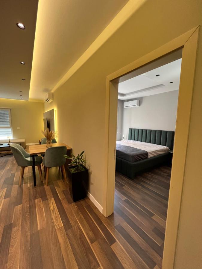 Erg Apartments Tirana Esterno foto