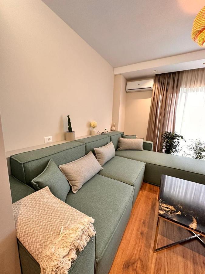 Erg Apartments Tirana Esterno foto